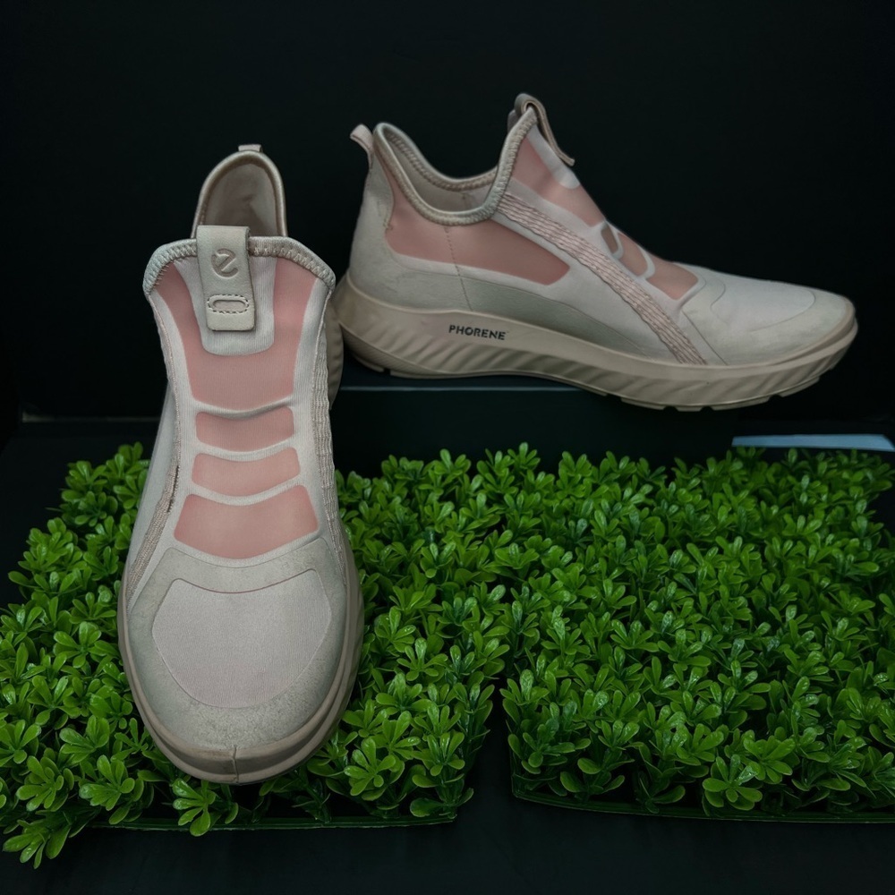 ECCO Phorene ALPHA Slip-on
Sneaker Shoes Pink Womens size 39 US
size 8/8.5 - Picture 6 of 8